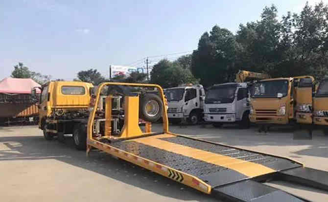 普兰汽车中途维修案例